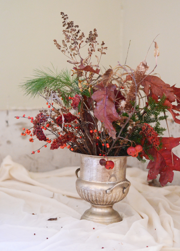 autumn foraged bouquet 3